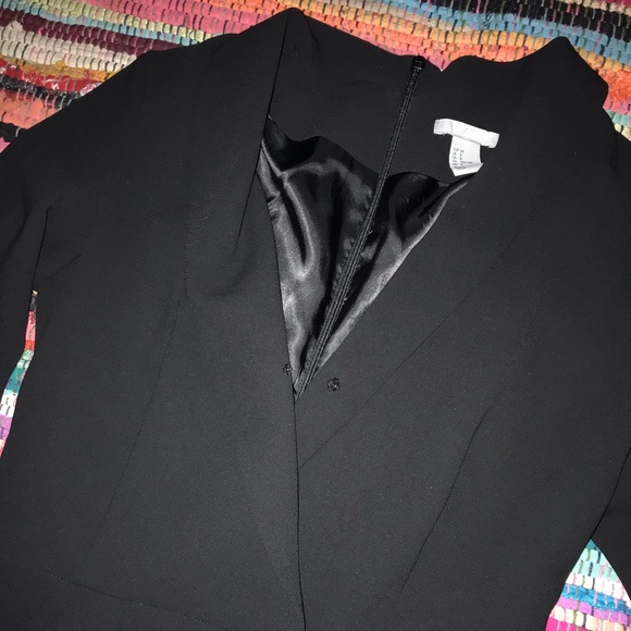 H&M black jumpsuit with pockets. - Picture 3 of 4